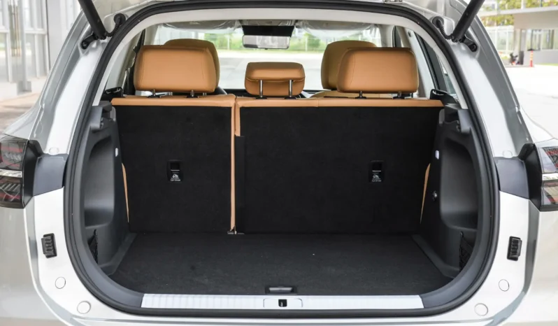 
								Hongqi HS5 full									