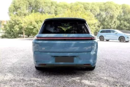 Li Auto L8