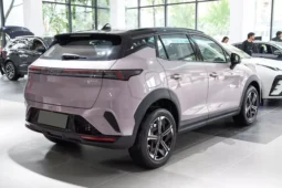Lynk & Co 06 EM-P