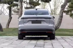 NIO EC7