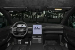 NIO EC7